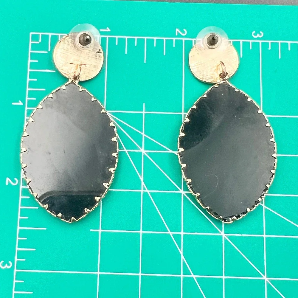 Faceted‎ Drop Earrings OS Black Gold Excellent